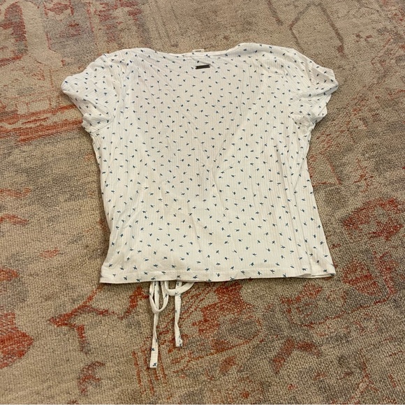 Billabong Find Me Wrap Baby Tee, Blue Floral, Small - Picture 2 of 4